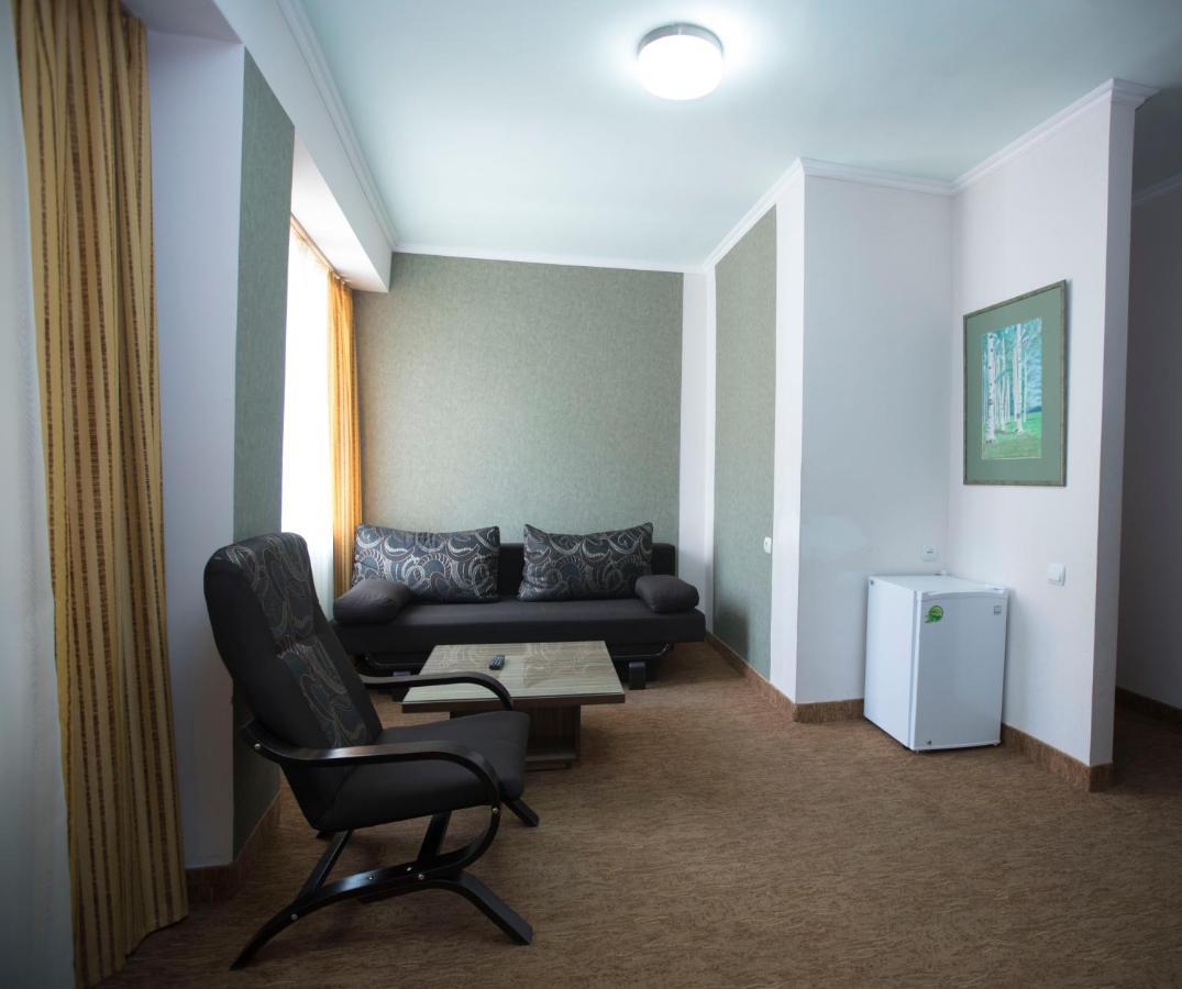 Tsaghkahovit Hotel Tsaghkadzor Dış mekan fotoğraf