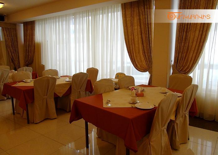 Tsaghkahovit Hotel Tsaghkadzor Dış mekan fotoğraf